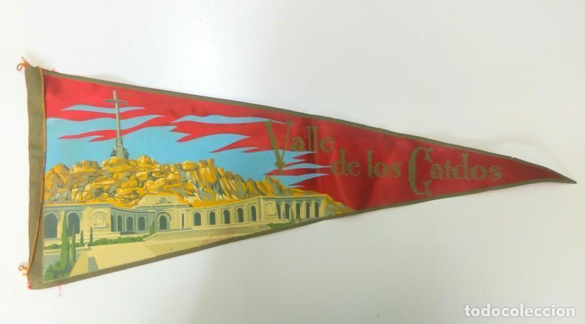 Sammlung von Wimpeln: BANDERIN: MADRID - VALLE DE LOS CAIDOS (EXCLUSIVAS PATRIMONIO NACIONAL) - Varios