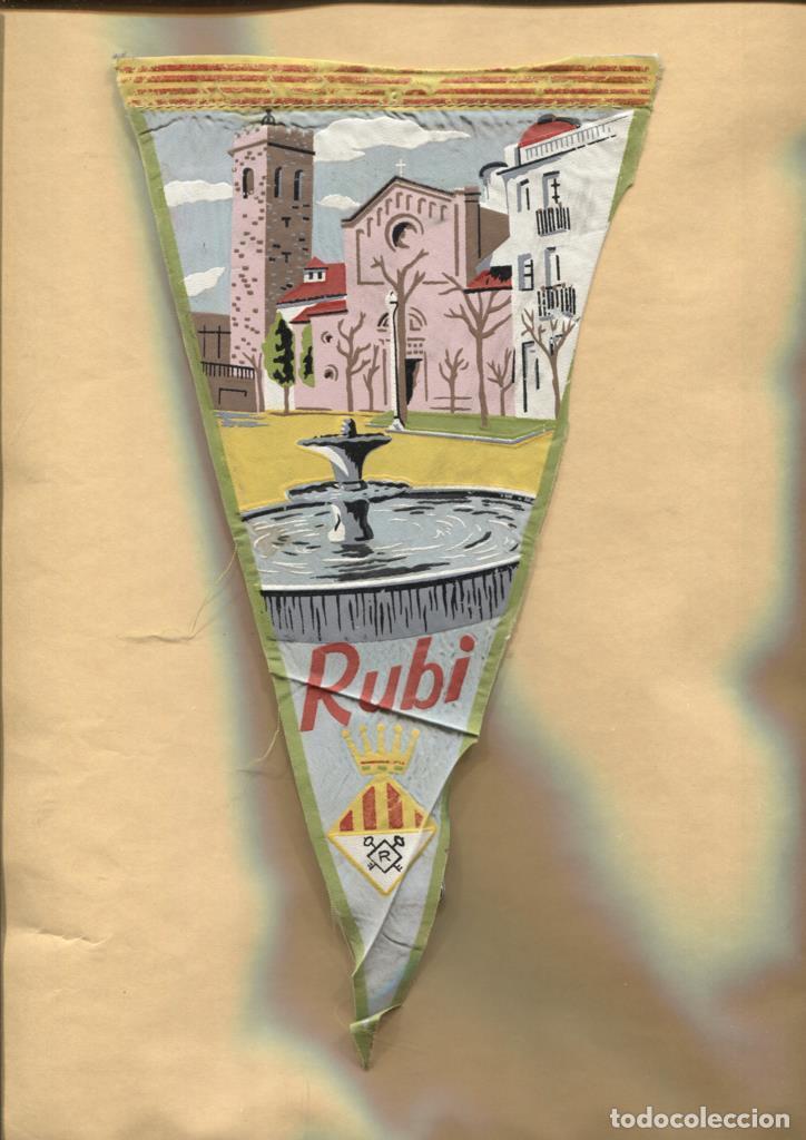 Collection pennants: Banderin: Rubi: Iglesia y fuente -