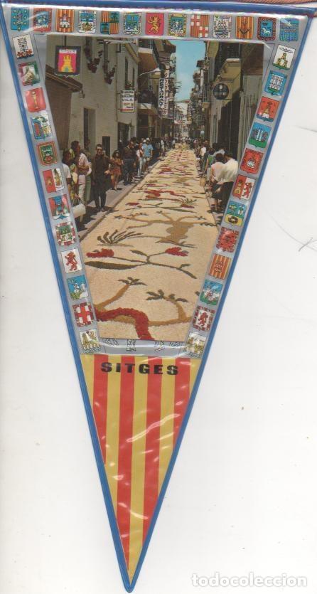 Sammlung von Wimpeln: Banderin E00077: Banderin Alfombra de Flores en Sirges