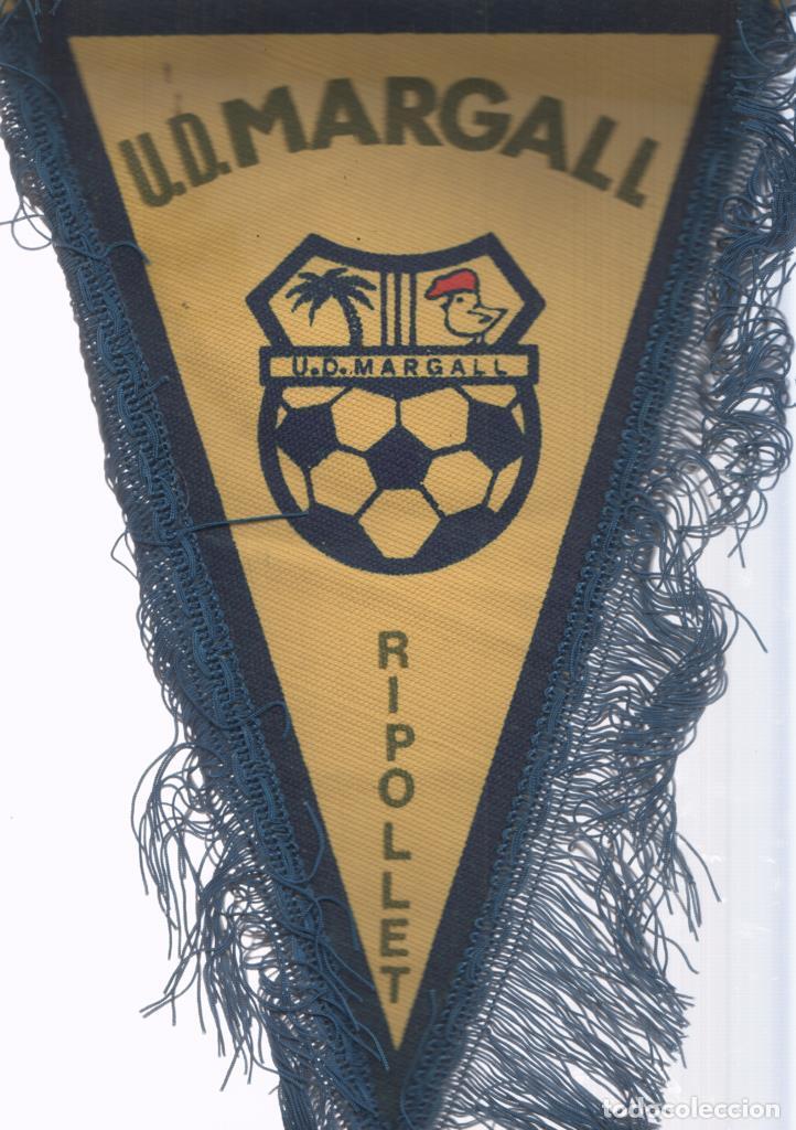 Fanions de collection: Banderin: U.D. Margall de Ripollet -