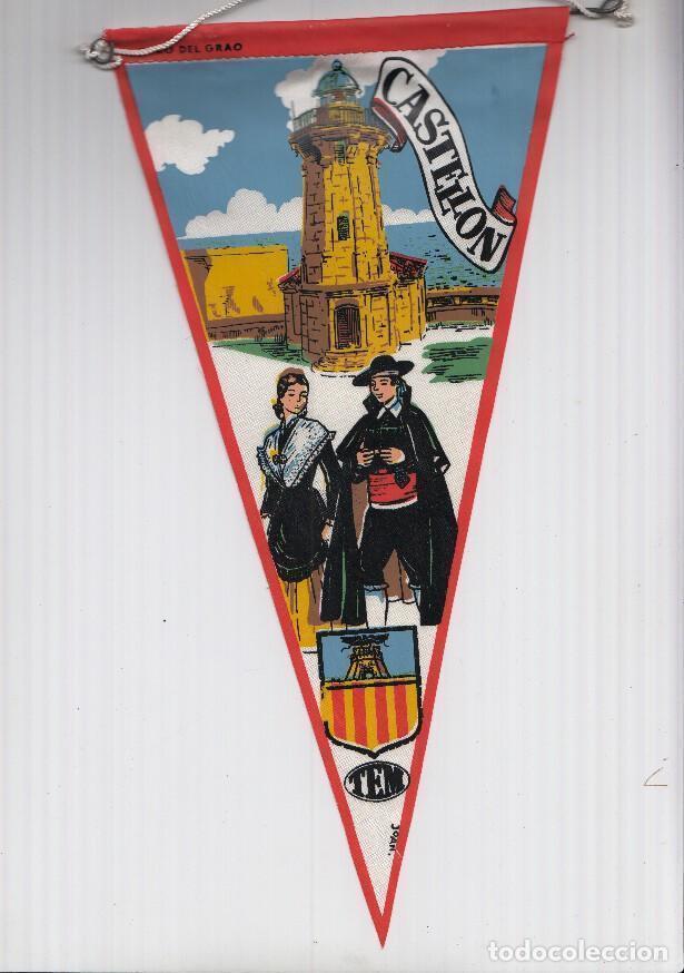 Fanions de collection: BANDERIN: TEM CASTELLON- Ilustracion del FARO DEL GRAO, Trajes tipicos y escudo de la localidad - JO
