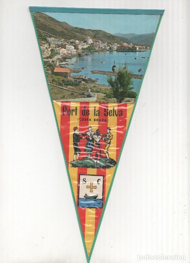 Fanions de collection: BANDERIN: PORT DE LA SELVA - Foto del pueblo y la playa del Port de La Selva y escudo de la localida