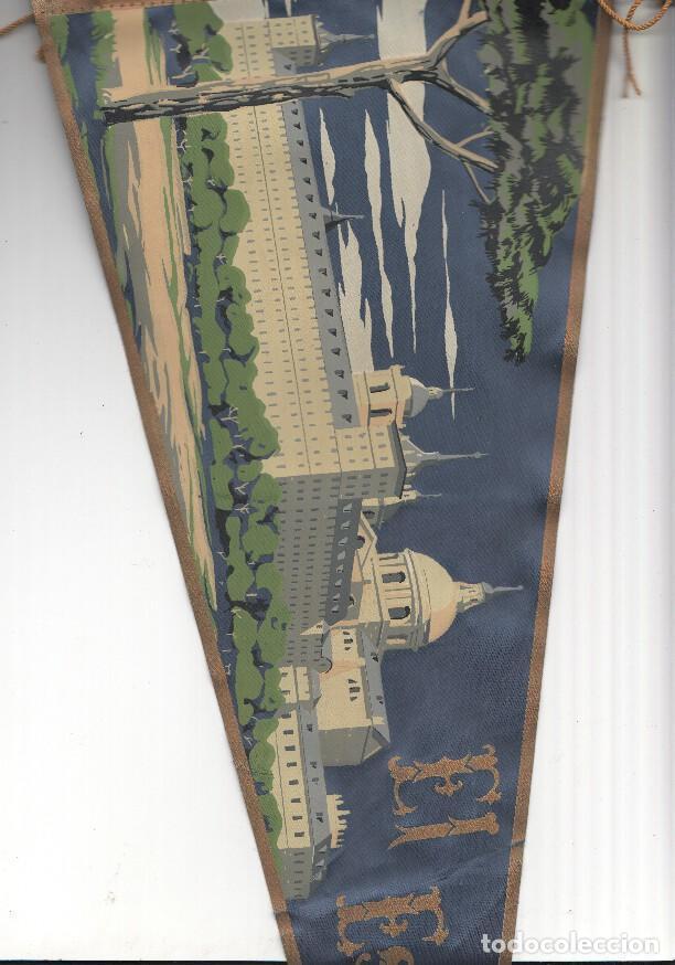 Collection pennants: BANDERIN: MADRID - MONASTERIO DE EL ESCORIAL 49cm (Exclusiva Patrimonio Nacional) - VARIOS