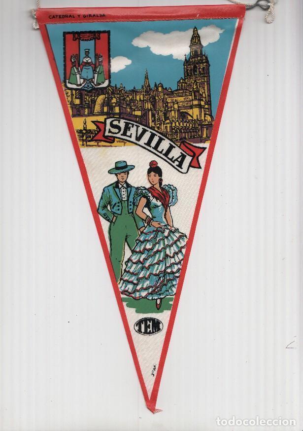 Collection pennants: BANDERIN: TEM SEVILLA - Ilustracion de la CATEDRAL Y LA GIRALDA, Trajes tipicos y escudo de la local