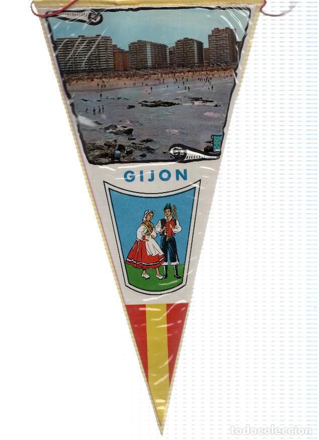 Collection pennants: BANDERIN: GIJON - Imagen de la Playa de San Lorenzo e ilustracion de trajes tipicos gallegos - Vario