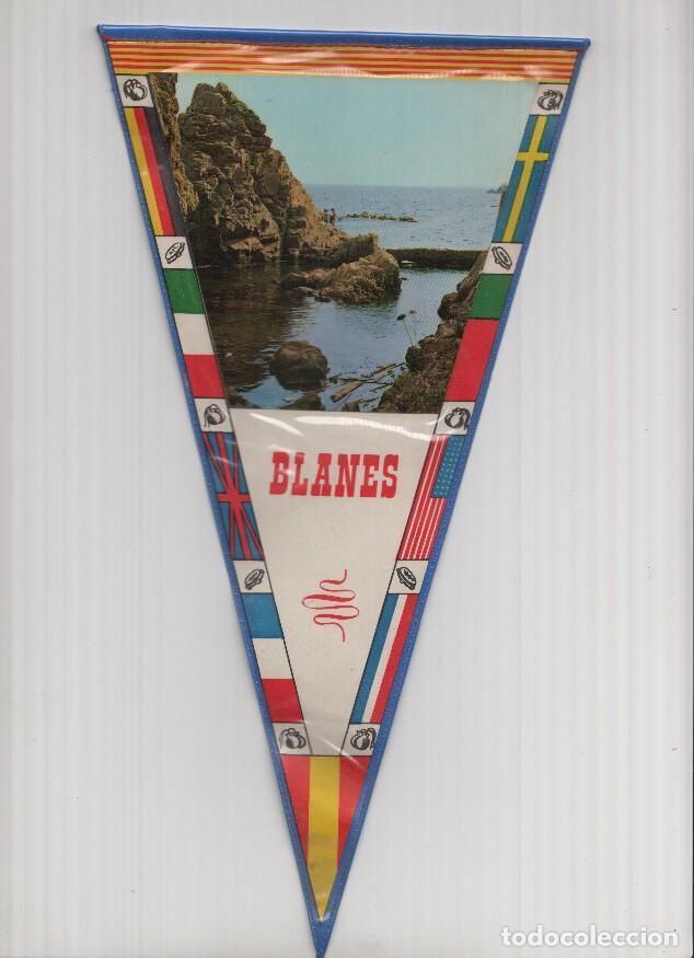 Collection pennants: Banderin: BLANES, Girona - Imagen de pareja en cala de Blanes - VARIOS