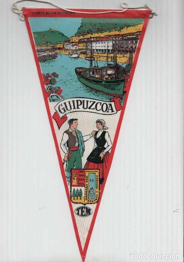 Fanions de collection: BANDERIN: TEM GUIPUZCOA - Ilustracion del PUERTO DE SAN SEBASTIAN, Trajes tipicos y escudo de la loc