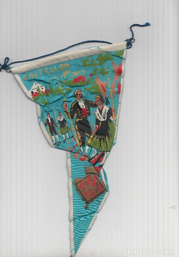 Fanions de collection: BANDERIN: CASTELLON DE LA PLANA - Imagen de pareja con trajes tipicos y escudo de la localidad - VAR