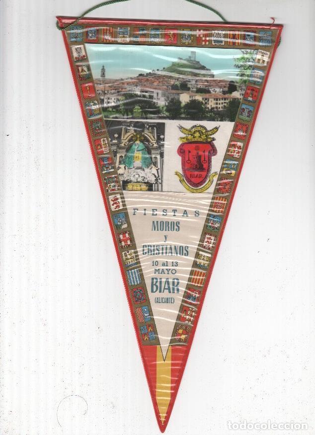 Fanions de collection: BANDERIN: BIAR, Alicante - Fiestas de Moros y Cristianos de Biar - VARIOS