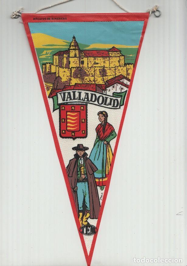 Fanions de collection: BANDERIN: TEM VALLADOLID - Ilustracion del ARCHIVO DE SIMANCAS, Trajes tipicos y escudo de la locali