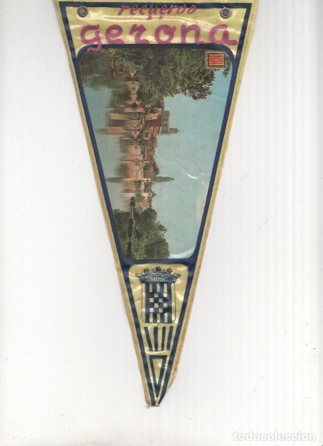 Collection pennants: BANDERIN: GIRONA - Foto de la Localidad desde el rio Onyar - VARIOS