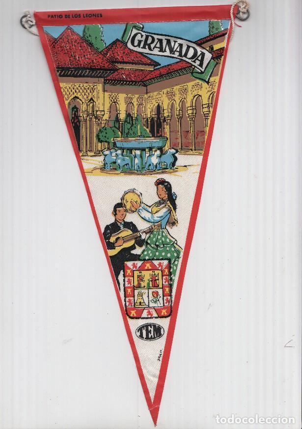 Collection pennants: BANDERIN: TEM GRANADA - Ilustracion del PATIO DE LOS LEONES de la Alhambra, Trajes tipicos y escudo