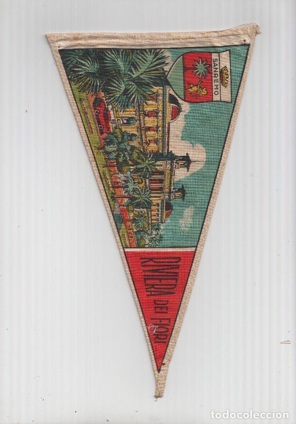 Collection pennants: BANDERIN: SAN REMO, Italia - Ilustracion desde la costa de la localidad y Riviera dei Fiori - VARIOS