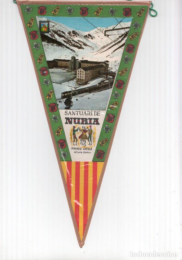 Fanions de collection: BANDERIN: NURIA, Girona - Imagen aera del Santuario de Nuria nevado - VARIOS