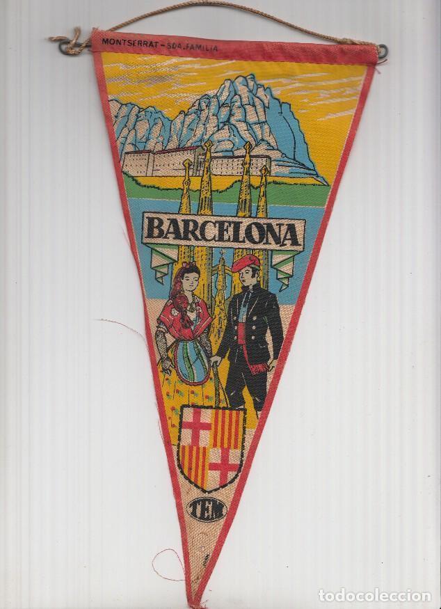 Fanions de collection: Banderin: Coleccion TEM Numero 08 - Ilustracion SAGRADA FAMILIA, Montserrat y pareja con trajes tipi