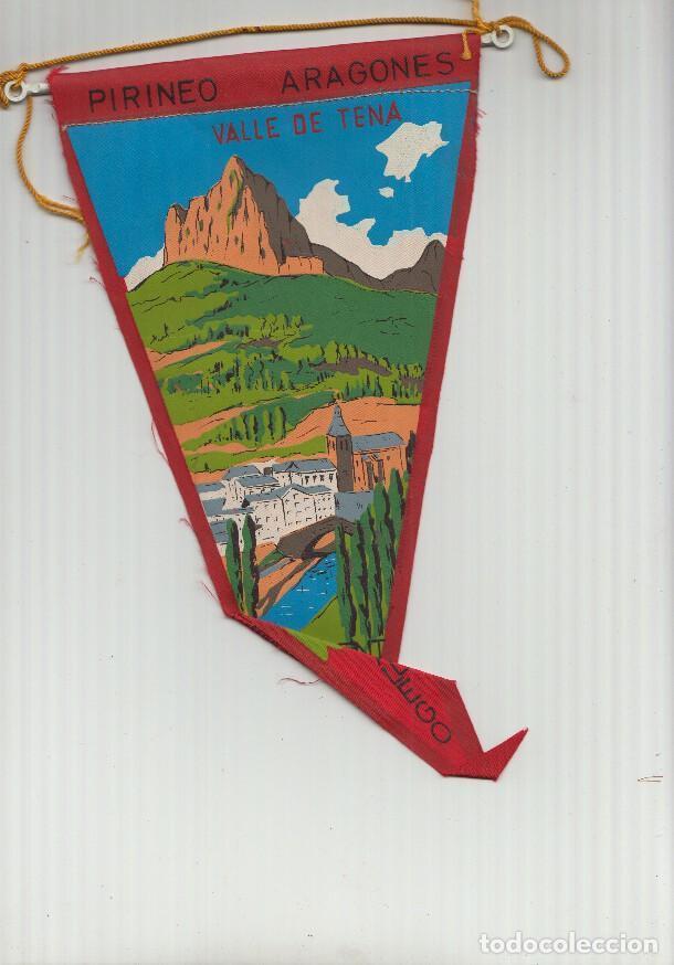 Fanions de collection: BANDERIN: SALLENT DE GALLEGO, Huesca - Ilustracion de la localidad y el Valle de Tena - VARIOS
