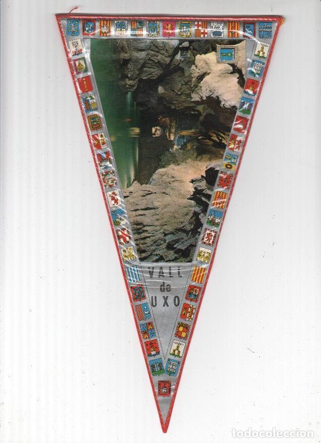 Fanions de collection: BANDERIN: VALL DE UXO, Castellon - Vista interior de las Cuevas de San Jose de Uxo - VARIOS