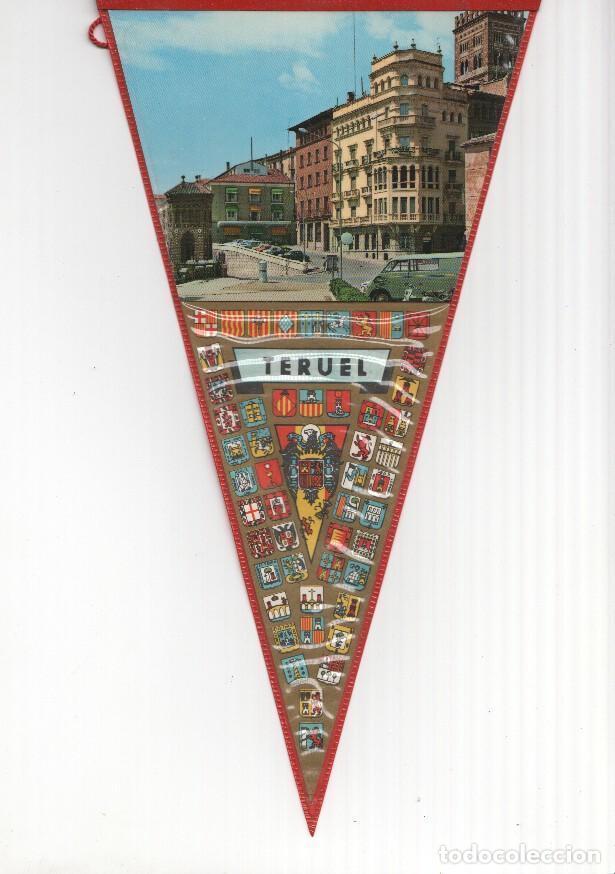 Bandierine di collezione: BANDERIN: TERUEL - Edificio Modernista en el Paseo del Ovalo de Teruel - Varios