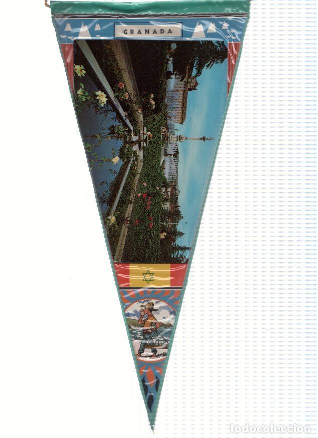 Collection pennants: BANDERIN: GRANADA - Vista de la Fuente del Triunfo desde los Jardines del Triunfo de Granada - Vario