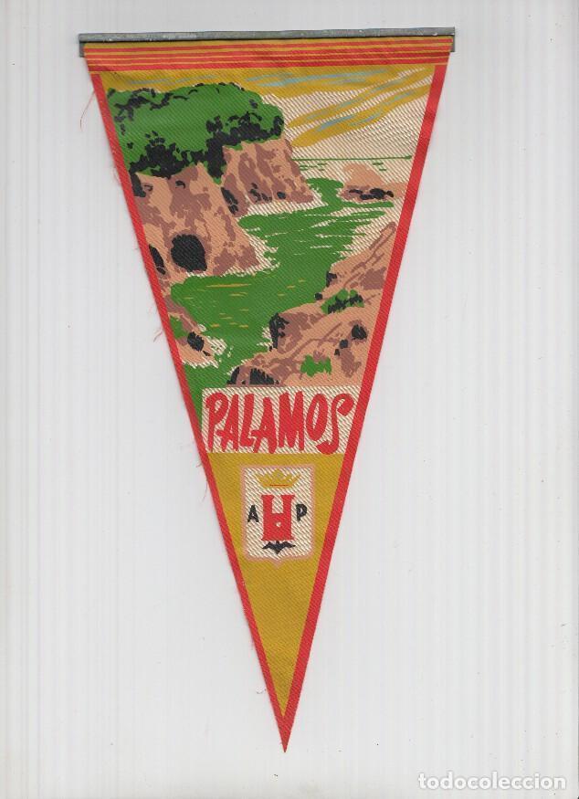 Fanions de collection: Banderin: PALAMOS, Girona - Ilustracion de la Costa de Palamos y escudo de la Localidad - VARIOS