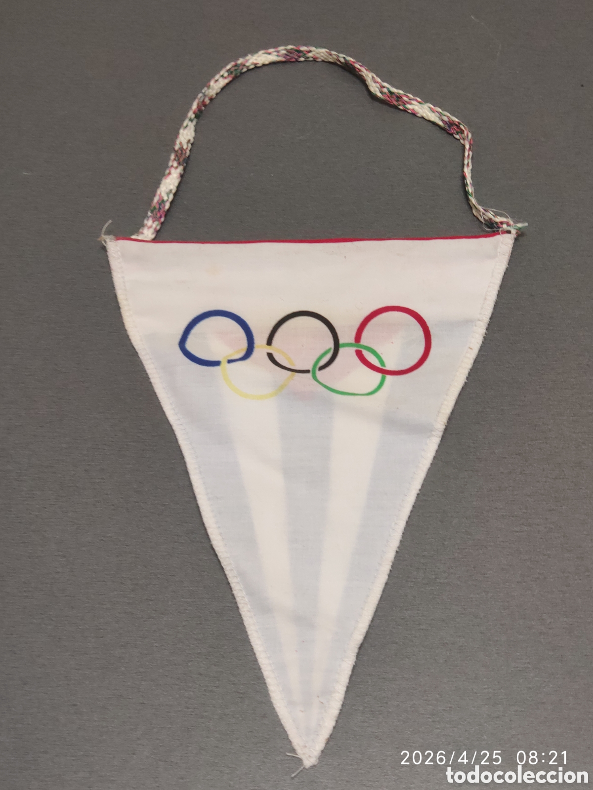 Banderines de colecci&oacute;n: Bander&iacute;n vintage juegos ol&iacute;mpicos cuba