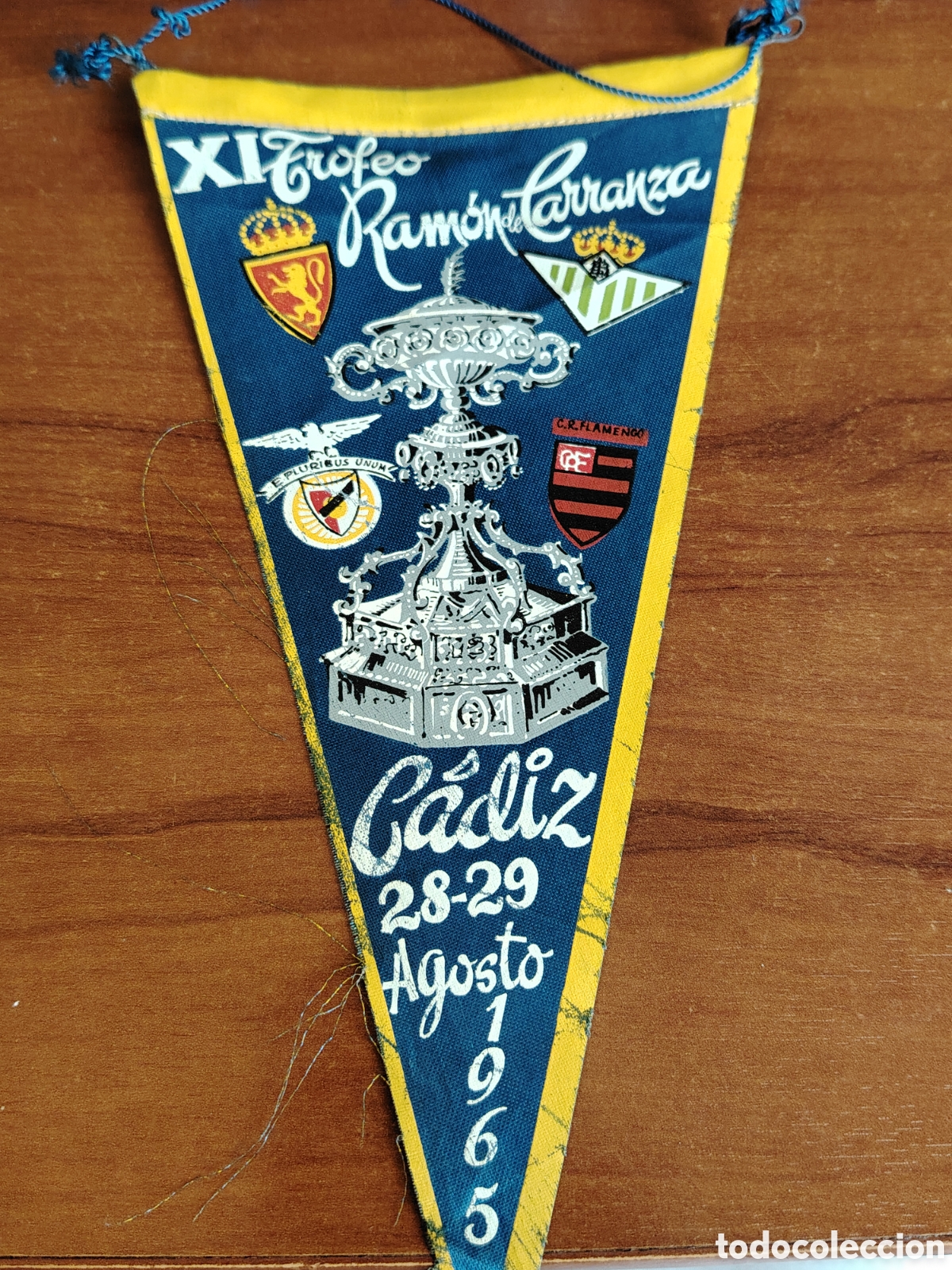 Banderines de colecci&oacute;n: Banderin trofeo Manuel de Carranza