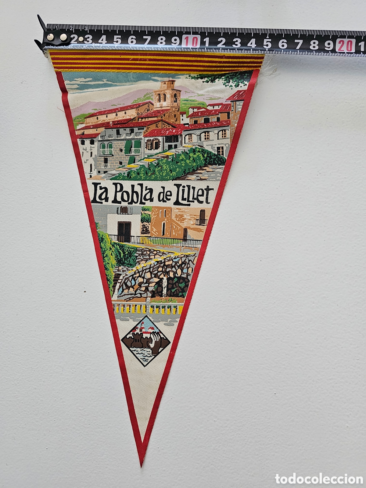 Banderines de colecci&oacute;n: Bander&iacute;n de La Pobla de Lillet, 1950s 1970s