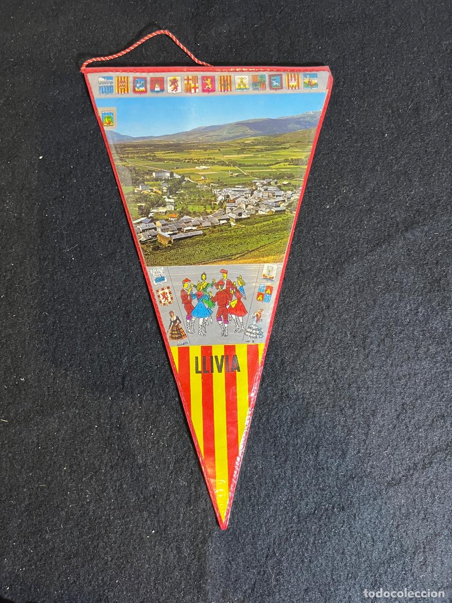 Bandierine di collezione: Bander&iacute;n Llivia vintage Cerdanya Catalu&ntilde;a souvenir tur&iacute;stico a&ntilde;os 60 70