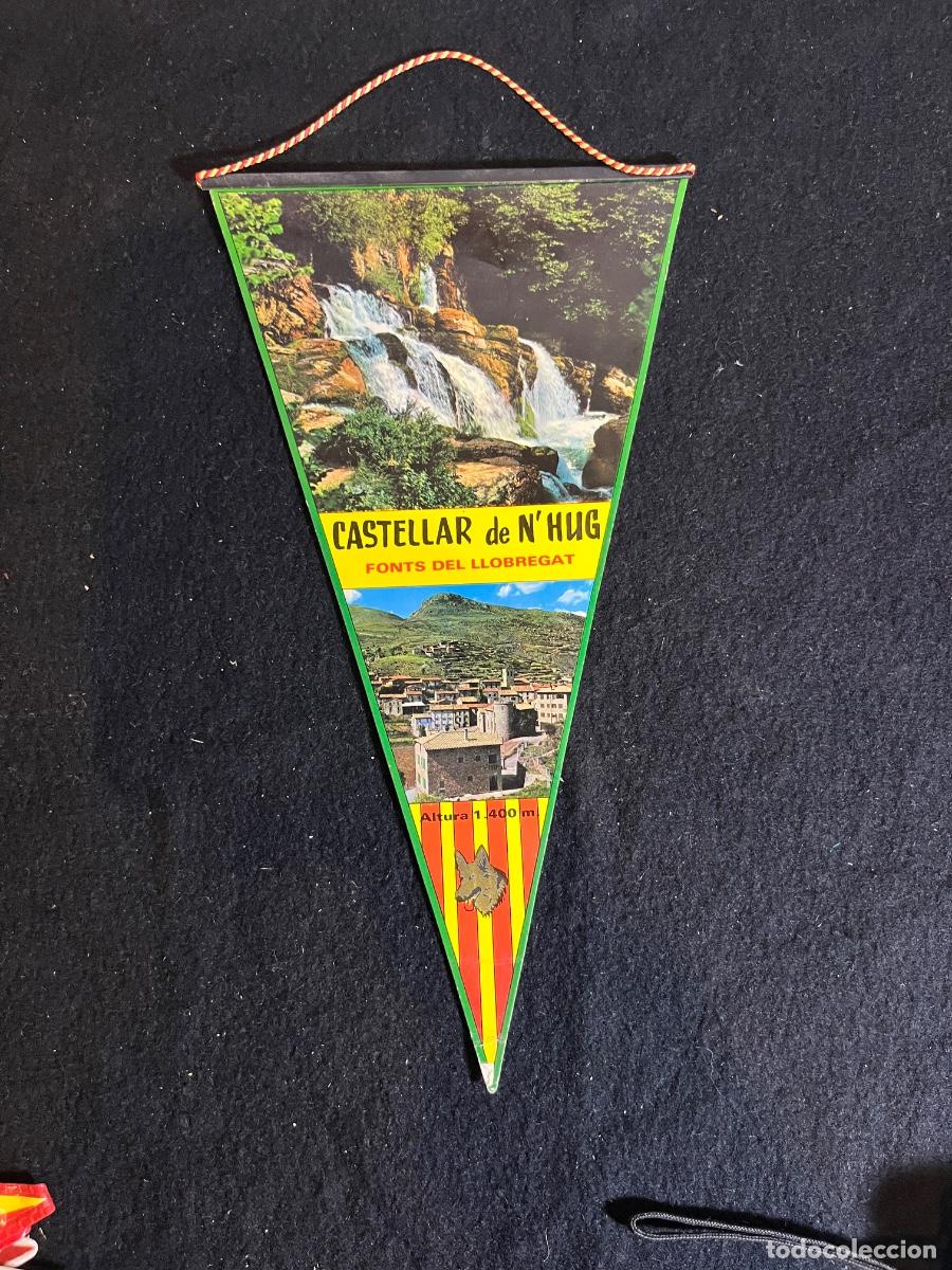 Bandierine di collezione: Bander&iacute;n Castellar de n'Hug vintage Fonts del Llobregat Bergued&agrave; a&ntilde;os 60 70