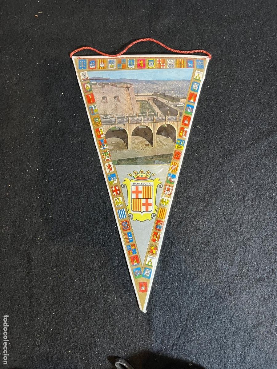 Banderines de colecci&oacute;n: Bander&iacute;n Castillo de Montju&iuml;c Barcelona vintage a&ntilde;os 60 70