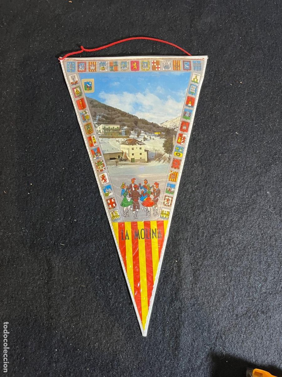 Banderines de colecci&oacute;n: Bander&iacute;n La Molina vintage estaci&oacute;n esqu&iacute; Pirineo Catalu&ntilde;a a&ntilde;os 60 70