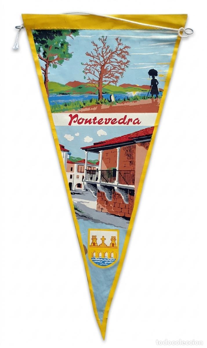 Banderines de colecci&oacute;n: Pontevedra - Galicia - Escudo y Arquitectura T&iacute;pica - Bander&iacute;n vintage