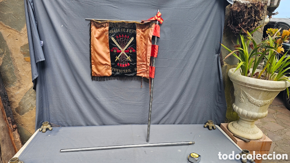 Banderines de colecci&oacute;n: Bandera grande de la Falange antigua bordada a mano a 2 caras