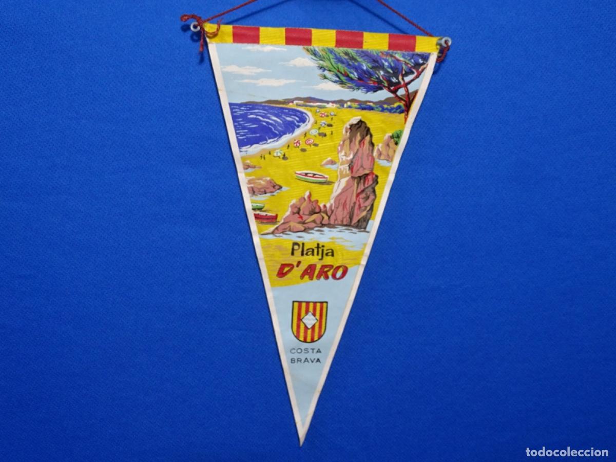 Collection pennants: BANDER&Iacute;N PLATJA D&rsquo;ARO, COSTA BRAVA.