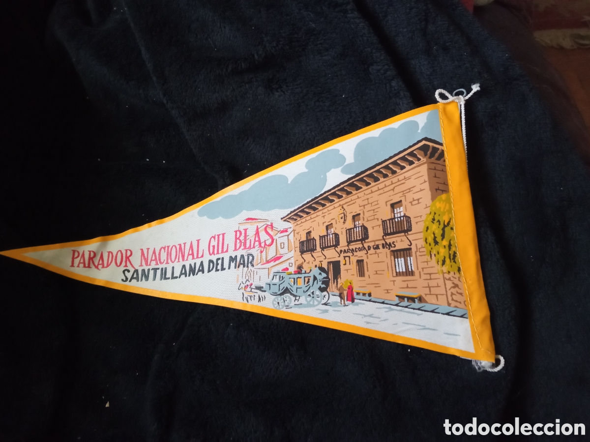 Banderines de colecci&oacute;n: Antiguo banderin, Parador Nacional Gil Blas, Santillana del Mar