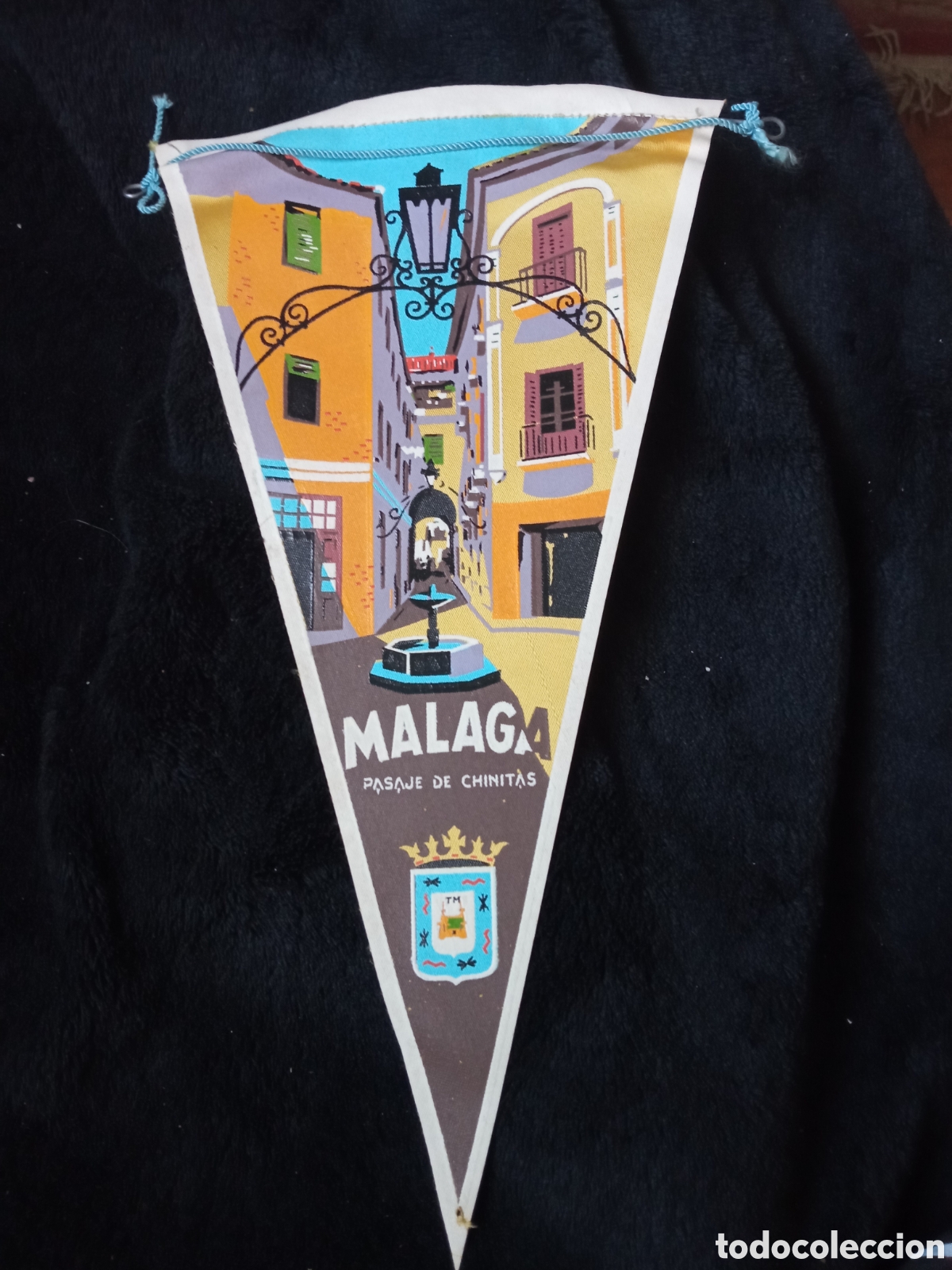 Banderines de colecci&oacute;n: Antiguo banderin, M&aacute;laga, Pasaje de Chinitas, mide 25,7cm de altura