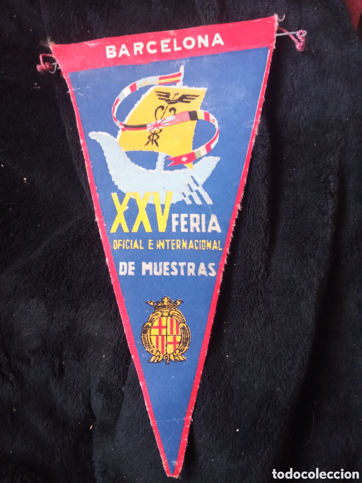 Banderines de colecci&oacute;n: Antiguo banderin, Barcelona, XXV Feria Internacional de Muestras, Barcelona, mide 25,5 cm de altura
