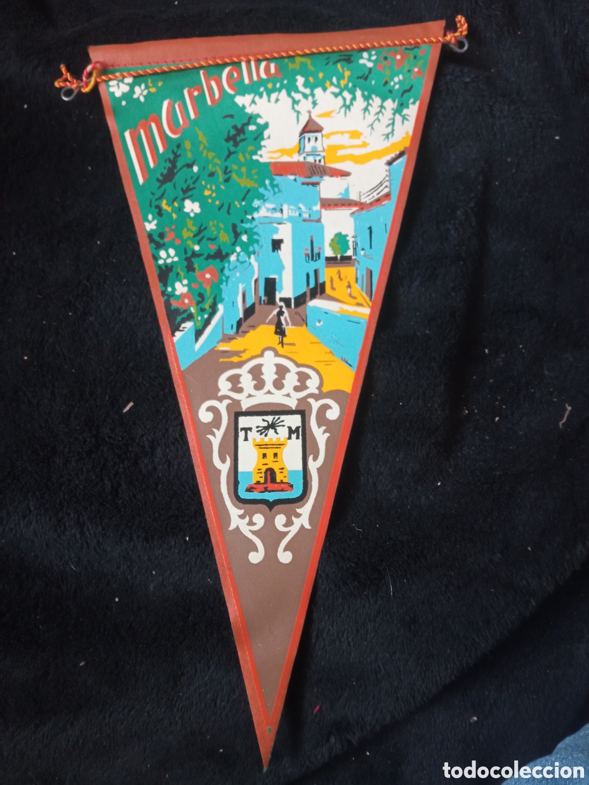 Banderines de colecci&oacute;n: Antiguo banderin, Marbella, mide 26 cm de altura