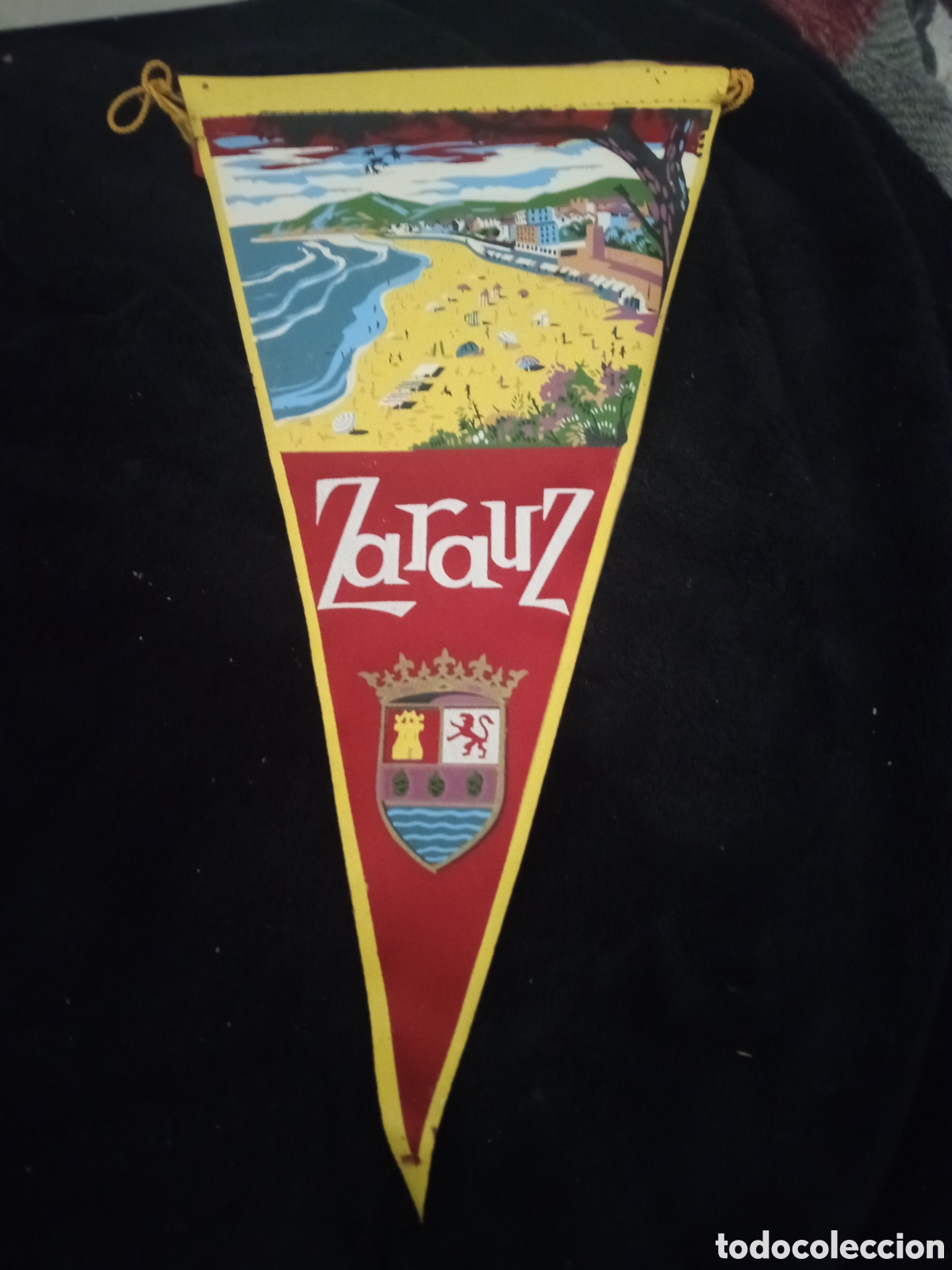 Banderines de colecci&oacute;n: Antiguo banderin de Zarauz 27,5 cm de altura