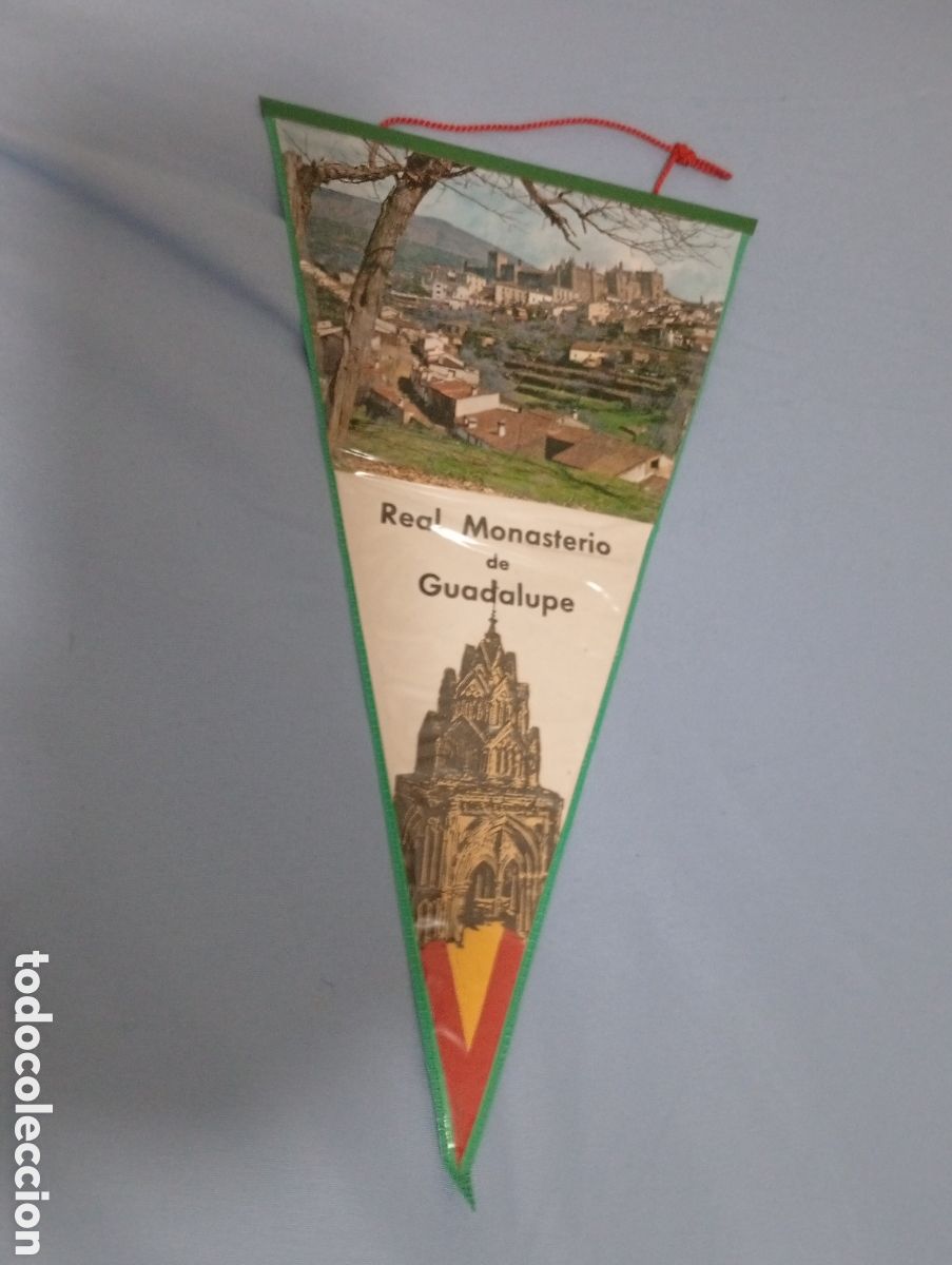 Bandierine di collezione: BANDER&Iacute;N REAL MONASTERIO DE GUADALUPE