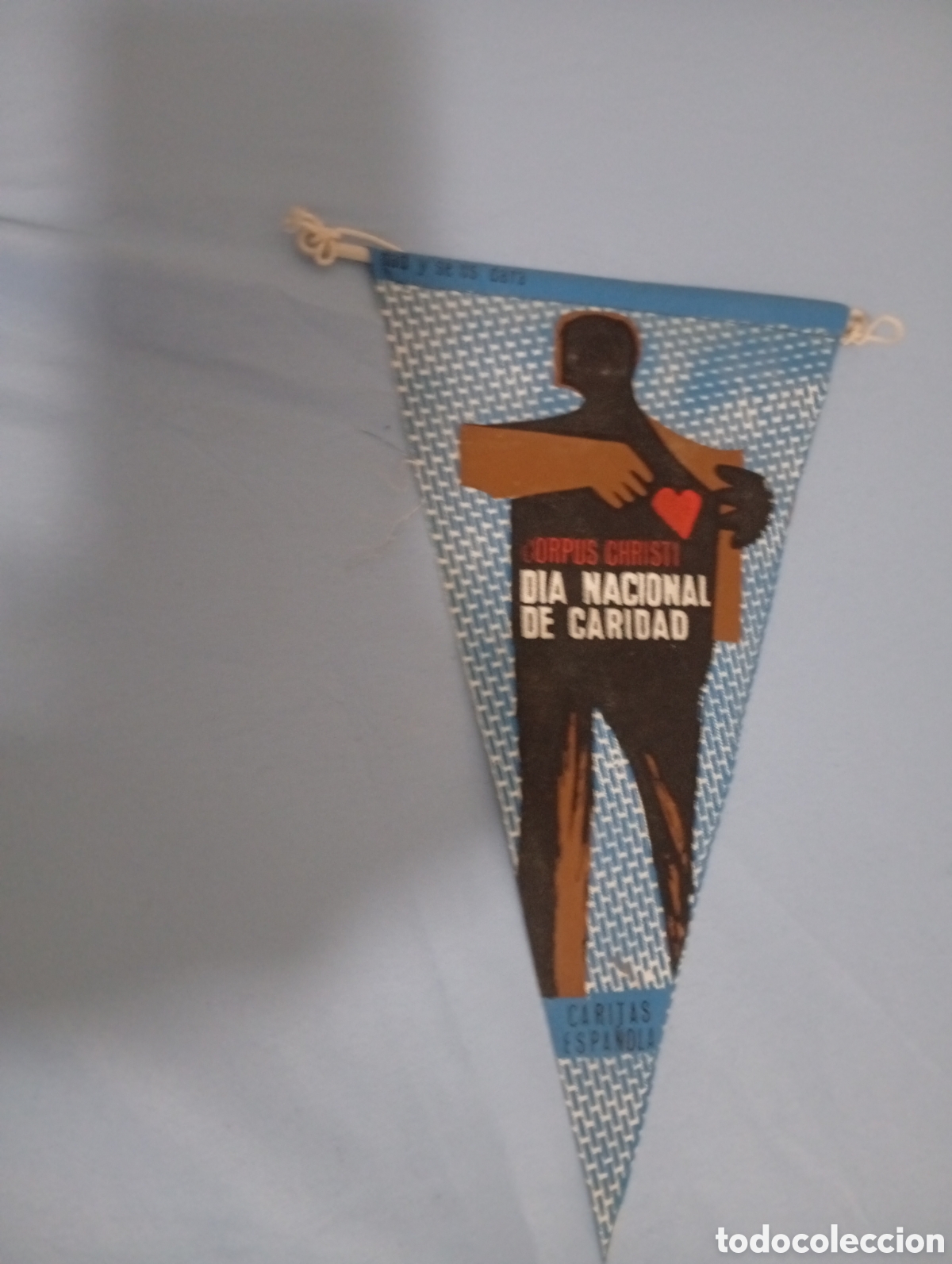Banderines de colecci&oacute;n: BANDER&Iacute;N DIA INTERNACIONAL DE LA CARIDAD CORPUS CHISTI