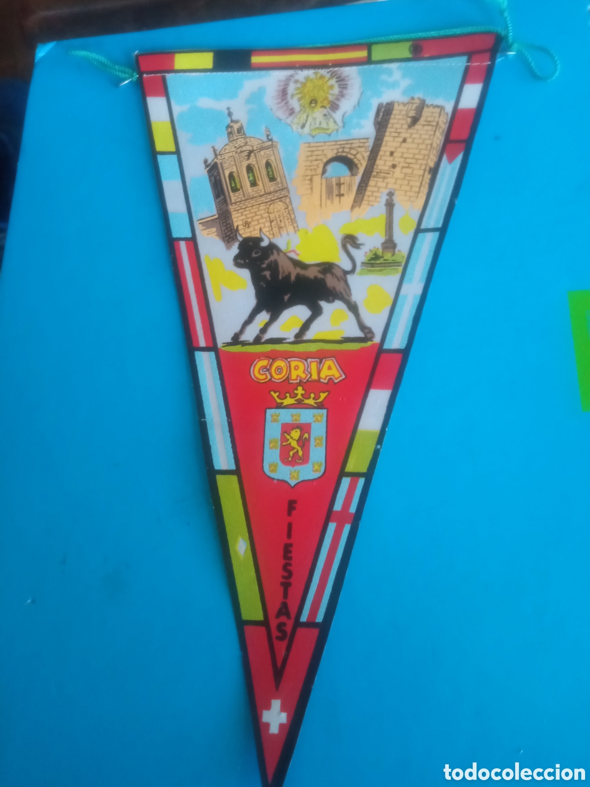 Banderines de colecci&oacute;n: Antiguo banderin de Coria de 26 cm de altura