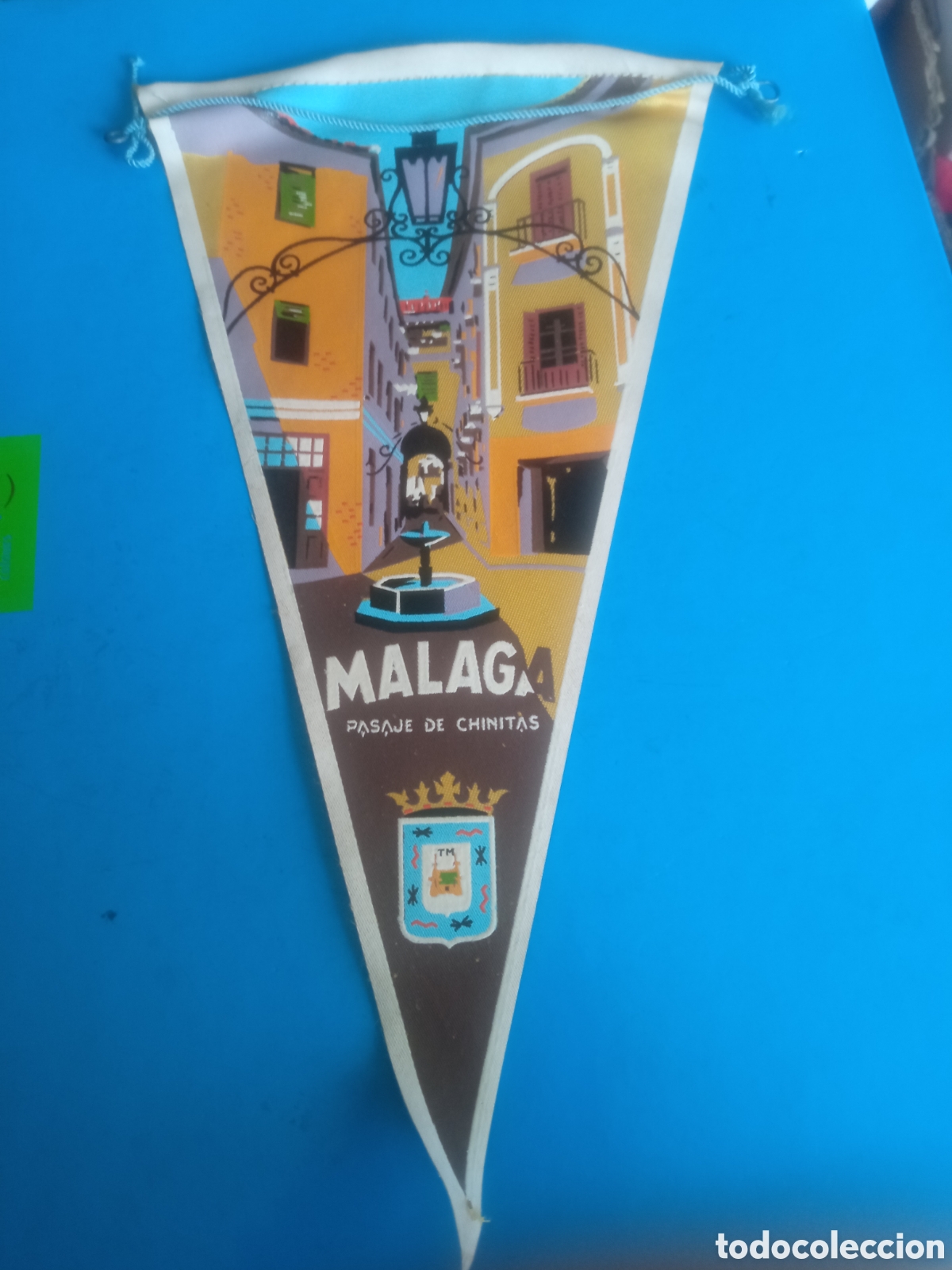 Banderines de colecci&oacute;n: Antiguo banderin, M&aacute;laga, Pasaje de Chinitas, mide 26 cm de altura