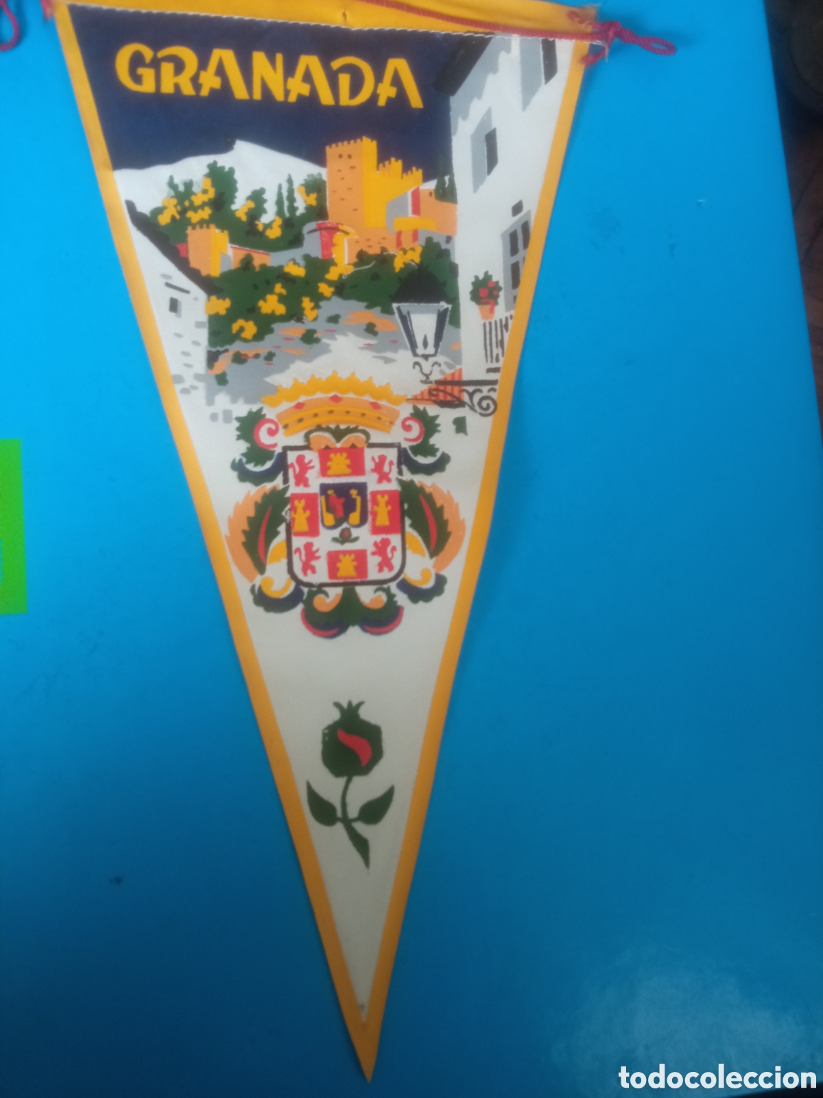 Banderines de colecci&oacute;n: Antiguo banderin, Granada, 26,5 cm de altura