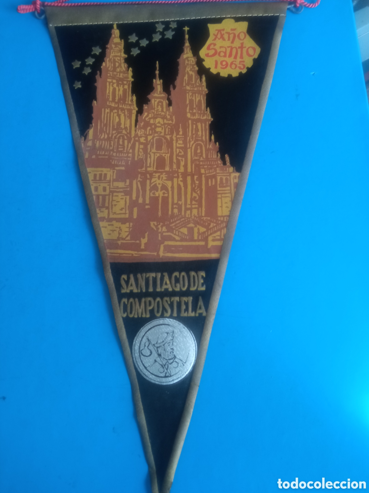 Banderines de colecci&oacute;n: Antiguo banderin, Santiago de Compostela, A&ntilde;o Santo de 1965, 26 cm de altura