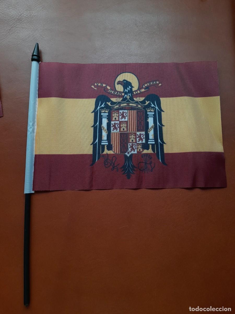 Banderines de colecci&oacute;n: Bandera de mano Espa&ntilde;a. Bandera de mano Franquista. Bandera Espa&ntilde;a Franco