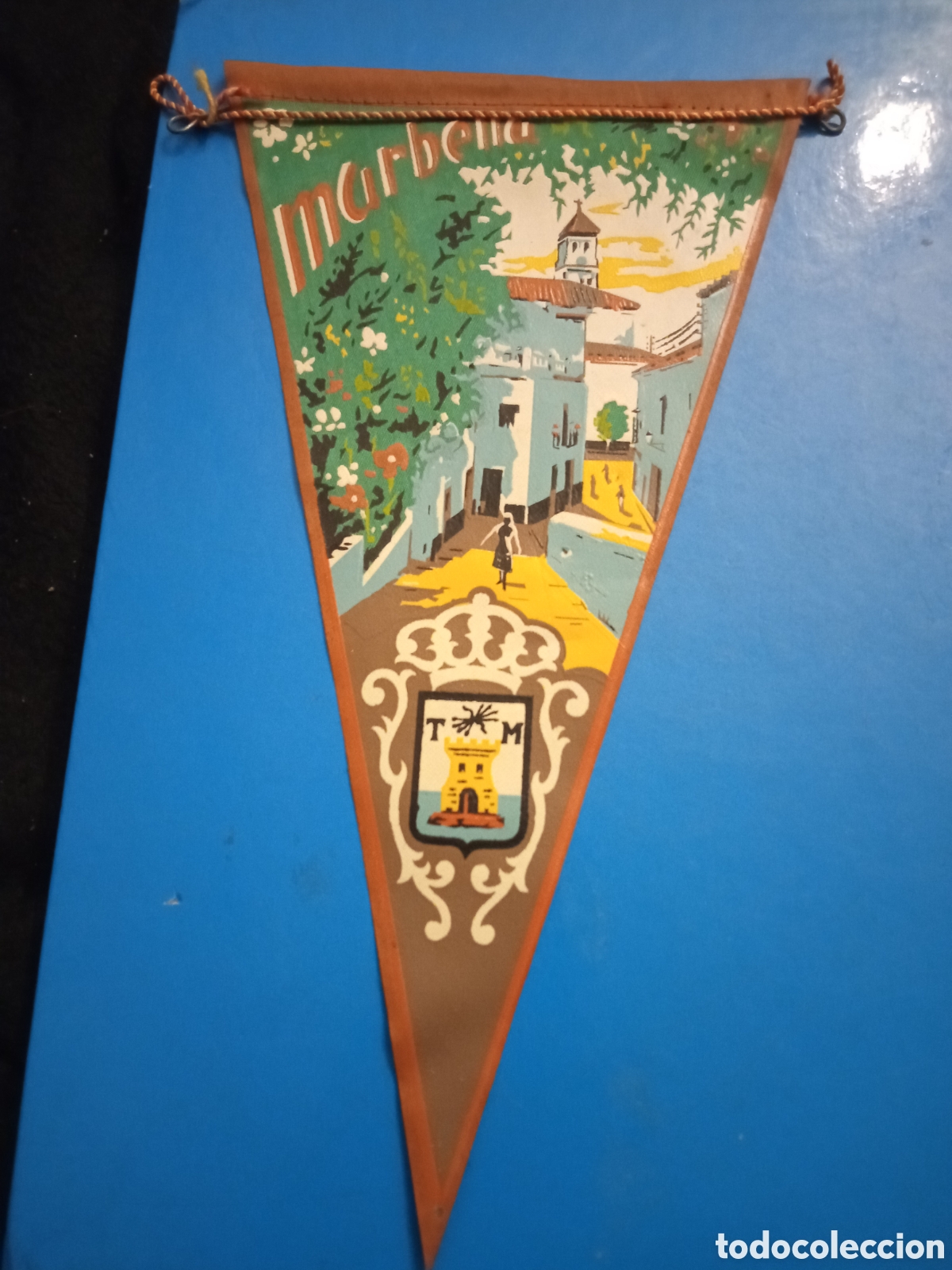 Banderines de colecci&oacute;n: Antiguo banderin, Marbella de 26 cm de altura