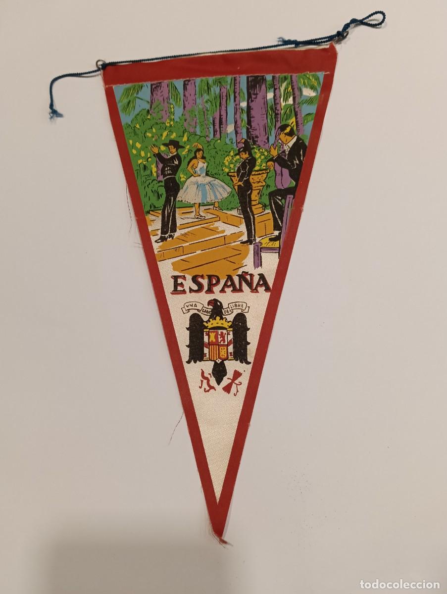 Banderines de colecci&oacute;n: Antiguo bander&iacute;n souvenir vintage de Espa&ntilde;a - Escena flamenca y escudo de &eacute;poca (ca. 1960-1970)