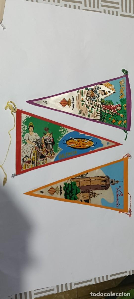 Banderines de colecci&oacute;n: Lote 3 Banderines Tur&iacute;sticos Valencia Vintage Fallera Paella Miguelete Naranjas Souvenir