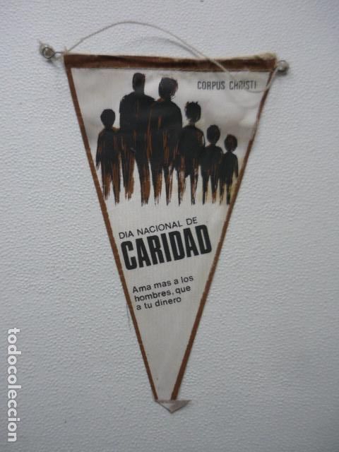 Banderines de colecci&oacute;n: DIA NACIONAL DE CARIDSD CORPUS CHISTI ANTIGUO BANDERIN